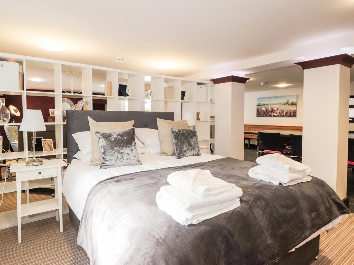Mary Ann Apartment إينفيرنيس المظهر الخارجي الصورة