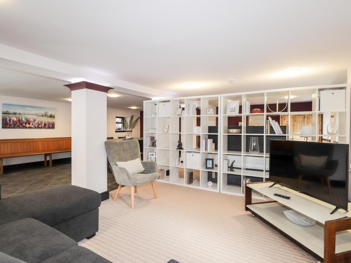 Mary Ann Apartment إينفيرنيس المظهر الخارجي الصورة